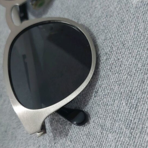 Komono sunglasses silver like new
