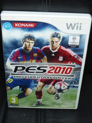 Pro Evolution Soccer 2010 Nintendo Wii used complete