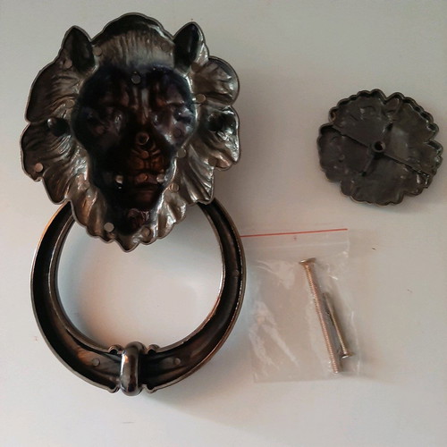 Vintage metal door knocker with lion head new