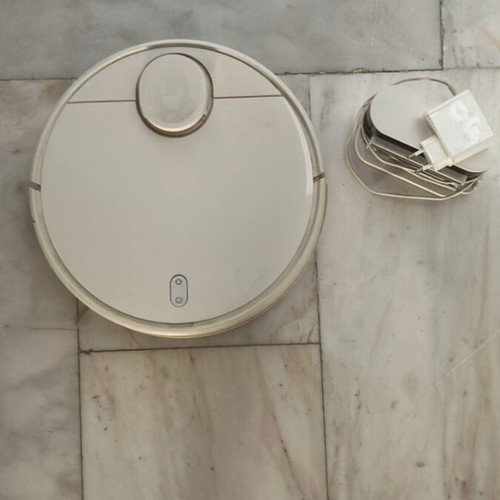 Robot vacuum Xiaomi used