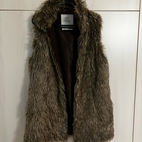 Bershka fur like new without wear