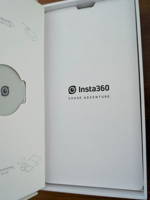 Insta360 Go 2 action cam like new, waterproof for extreme sports