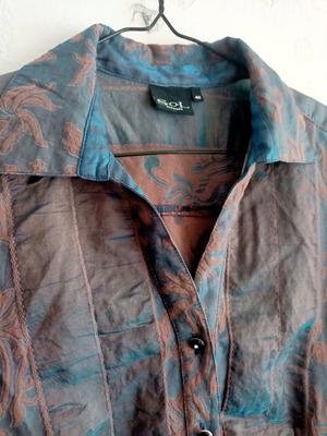 Sol blouse like new, size 40, blue and purple