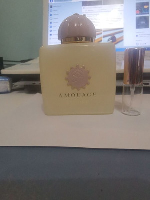Ashore by Amouage perfume like new, 5 ml