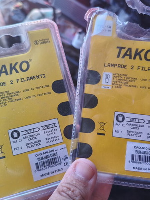Car light bulbs set
