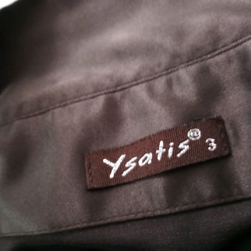 Satin shirt used, size 3, in excellent condition