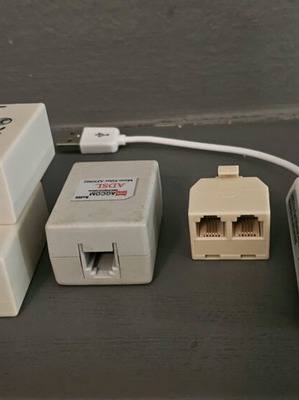 Telephone connectors like new, all together