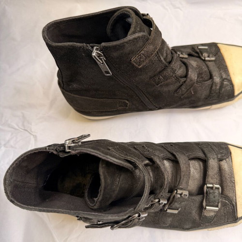 Ash sneakers size 39 used, black