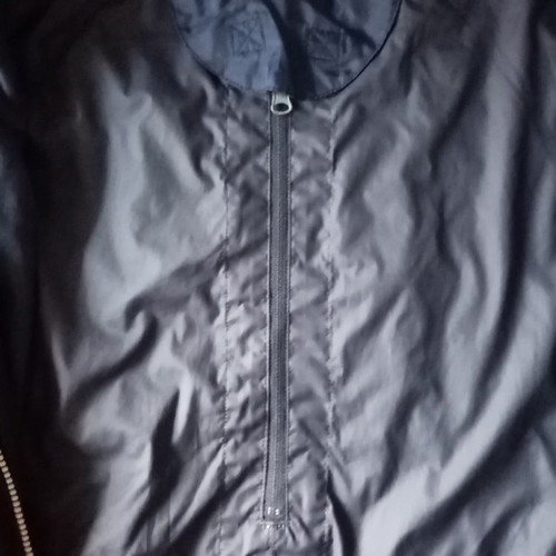 District spring jacket like new, converts to backpack, blue, size L