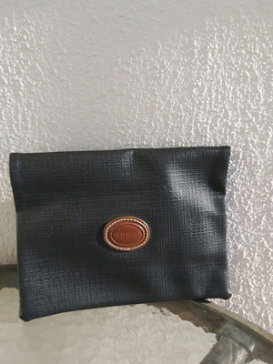 Marion wallet black like new