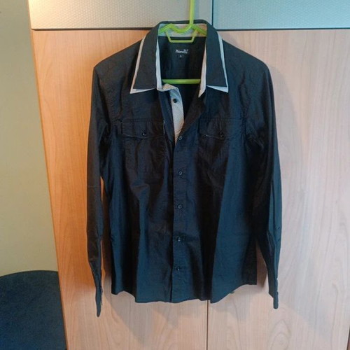 Men's shirt like new, size L, black and white