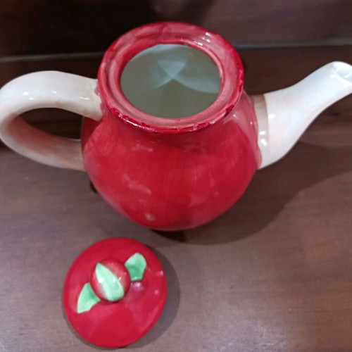 Vintage Christmas teapots set of 2, new