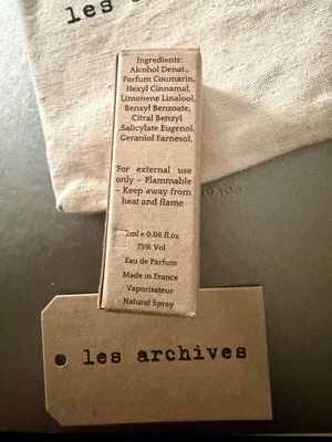 Les Archives Kamla 2ml Eau de Parfum επίσημο τεστερ καινούργιο