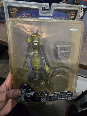 Neca The Nightmare Before Christmas Undersea Gal Series 5 figure like new