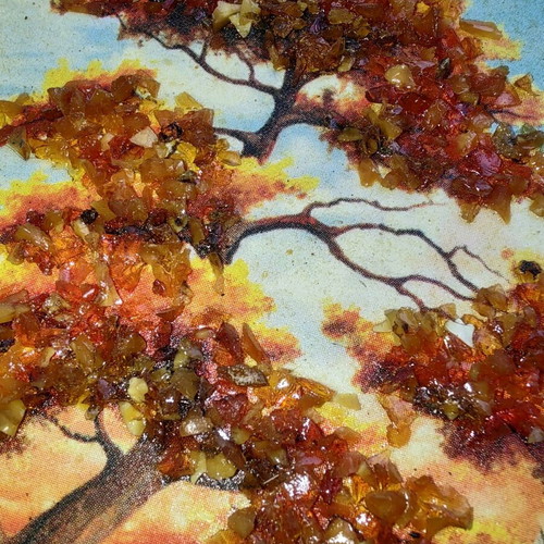 Amber frames like new with embossed amber parts