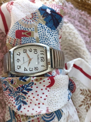 Women's silver watch used, stainless steel, elastic strap
