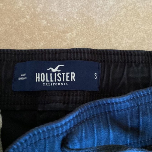 Hollister Men's Jogger Pants Small Black with Elastic Used