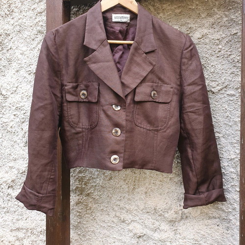 Attrattivo brown cropped blazer S used
