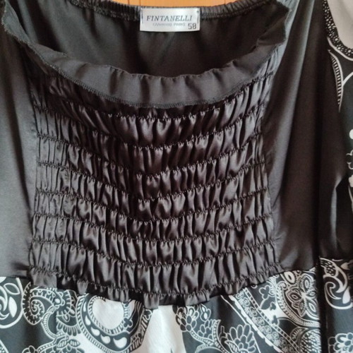 Fintanelli asymmetrical black and white tunic like new, size 58 to 4XL
