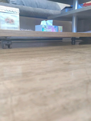 Coffee table used with wheels