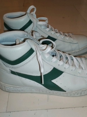 Diadora vintage white athletic boot shoes like new size 44