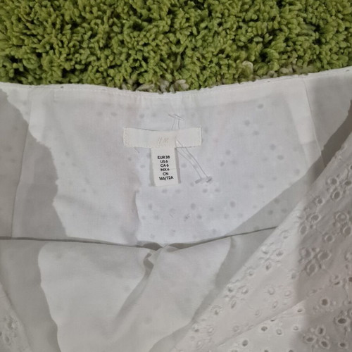 H&M white embroidered cotton skirt, size M