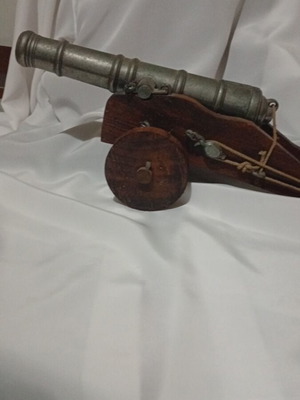 Vintage brass handmade cannon used with wooden base 30+ cm