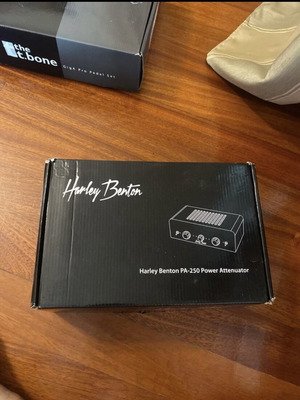 Harley Benton PA-250 Power Attenuator σαν καινούργιο