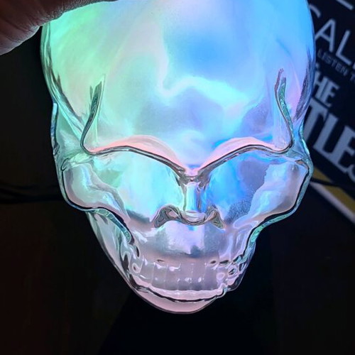Decorative lamp skull like new, interactive with color effects