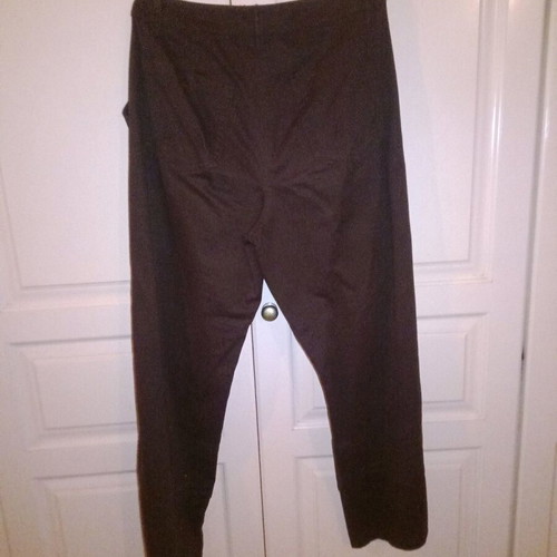 Oliver Capri Pants