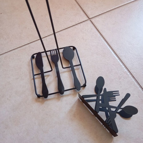 Kitchen accessories set with cutlery silhouettes, black metal