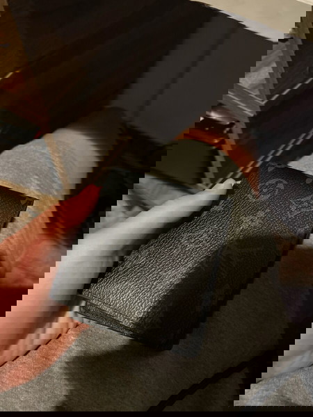 lv wallet