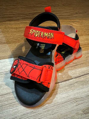 Πέδιλα Spider-Man με φωτάκια, νούμερα 25 και 27, σαν καινούργια