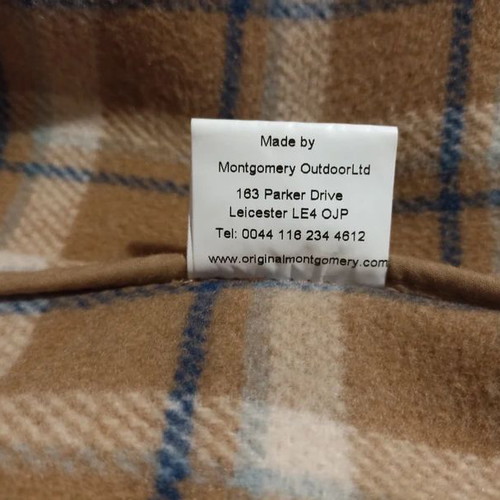 Original Montgomery coat new, camel color, size L
