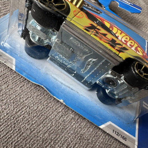 Hot Wheels Cockney Cab II mainline car 2009 like new