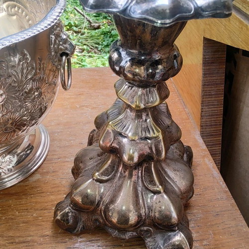 Table set with bowl and two antique silver-plated candlesticks like new