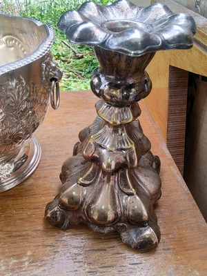 Table set with bowl and two antique silver-plated candlesticks like new