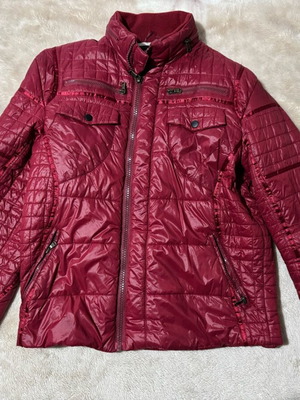 Moscanueva unisex jacket like new, size L, red