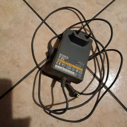 Sony charger for PS One like new