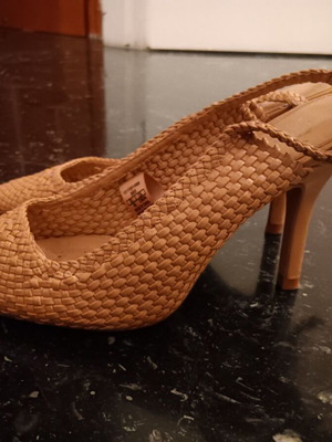 FINAL PRICE WOMEN'S SHOES ZARA No 36