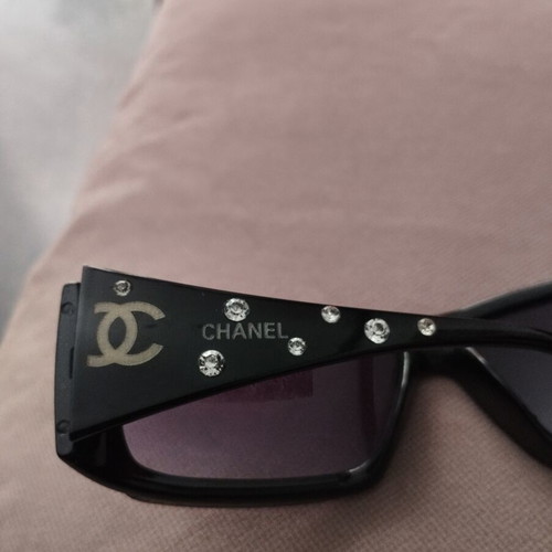 Chanel Vintage Sunglasses C.106/80 Black with Rhinestones and CC Logo like new