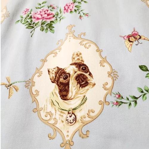 Yuka Resort skirt like new with dog pattern, beige and blue