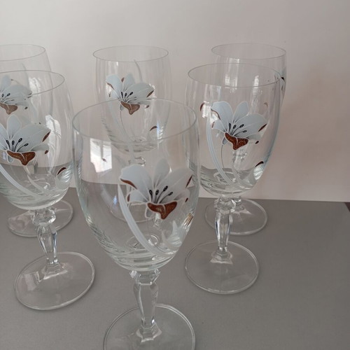 Bohemia Crystal Stemmed Glasses set of 6 like new, 18cm