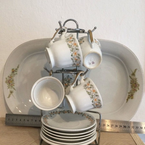 Coffee set like new with metal base and large platter