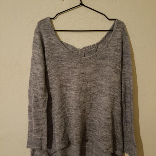 gray blouse