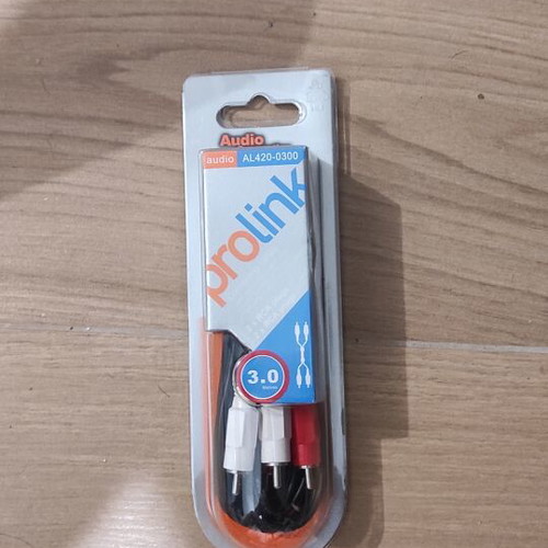 Audio cable new, in packaging