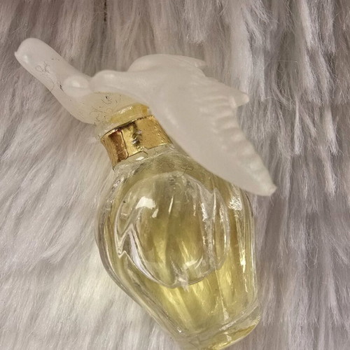 Nina Ricci Miniature Perfume like new Eau de Parfum