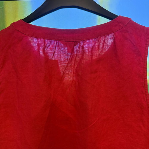 Linen blouse embroidered, new, size large, fuchsia