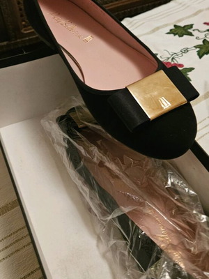 Pretty Ballerinas black ballerinas like new, size 39