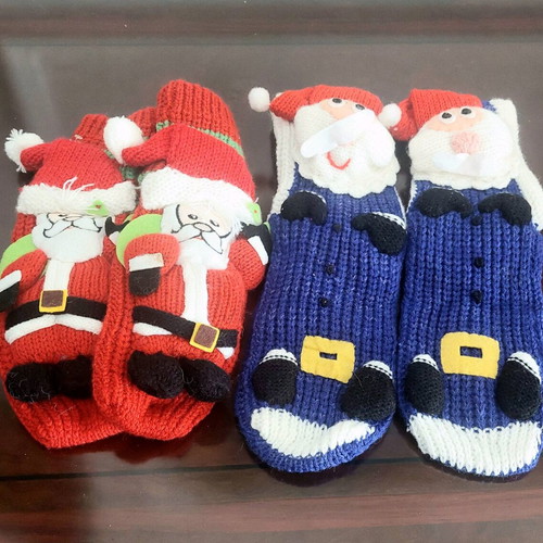 Christmas lot used, 12 festive items